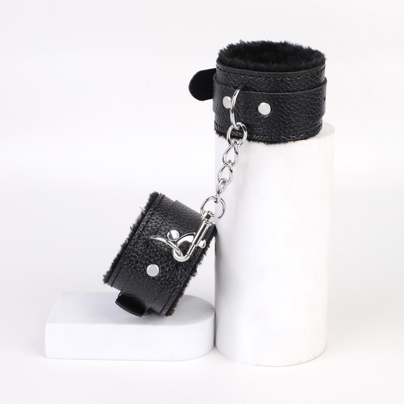 Glossy PVC & Plush Kitten 4-Piece Set - Image 3